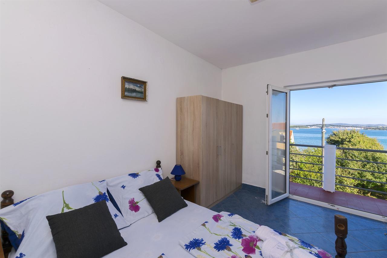 Apartments Irena Tkon Exterior foto